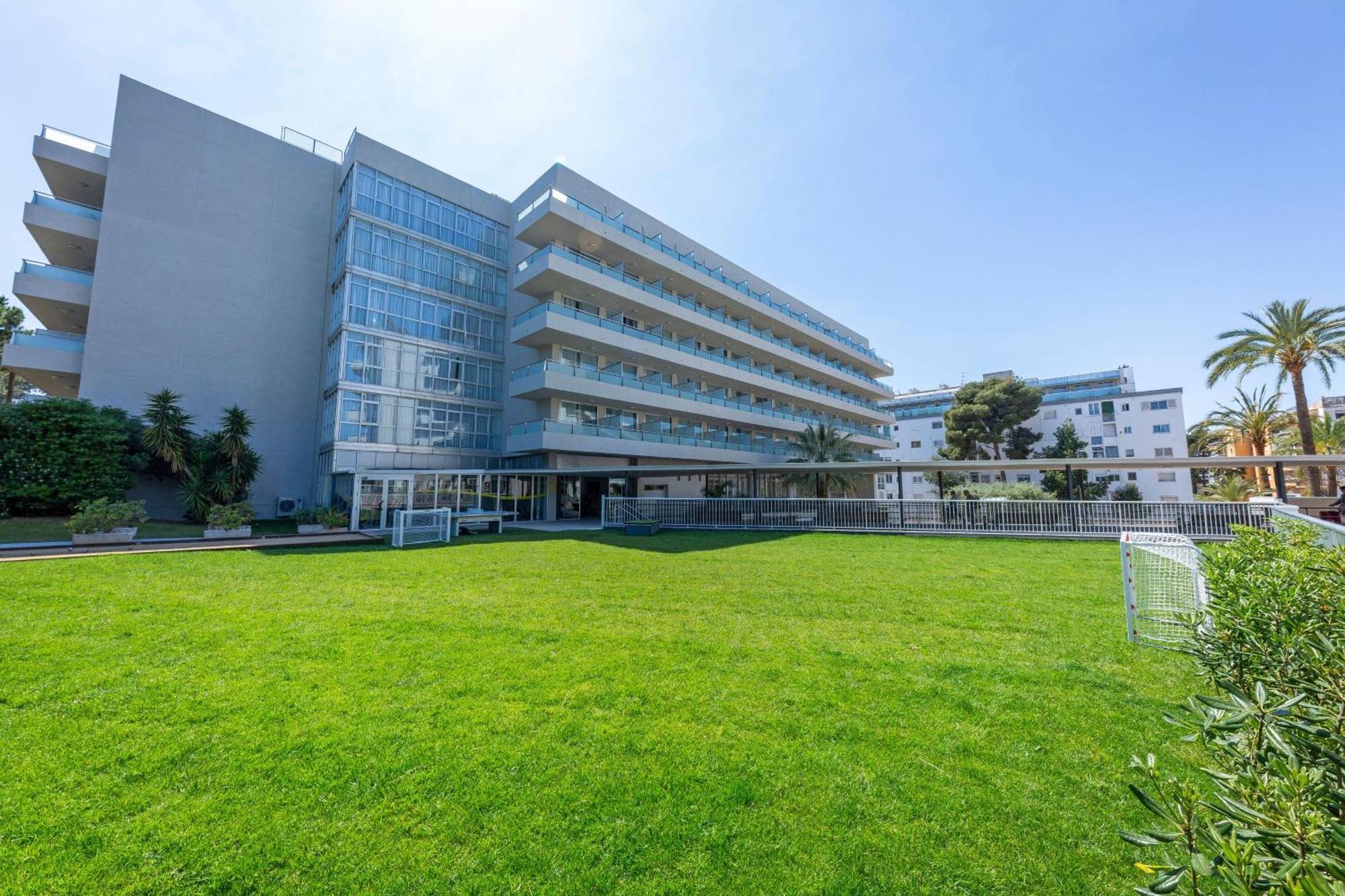 Medplaya Hotel Calypso Salou Exterior photo